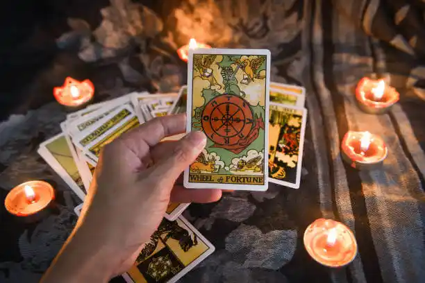 tarot cards New Auburn